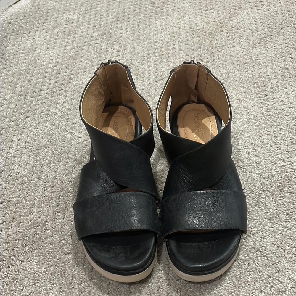 Bussola Capretto Black Sandal with Wide Straps